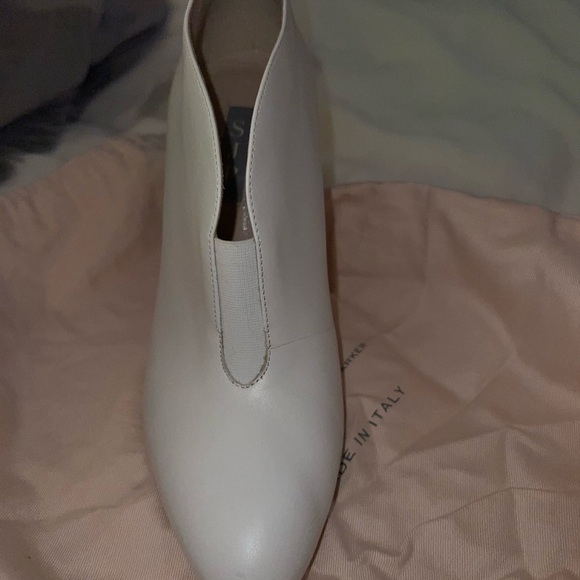 SJP by Sarah Jessica Parker Trois White Booties - Picture 5 of 9